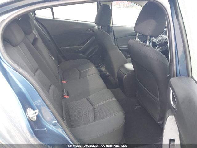 3MZBN1M36JM183632 Mazda py