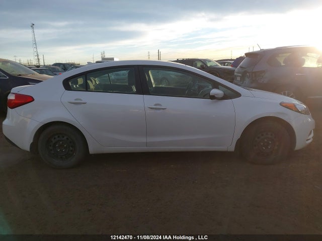 KIA 2014 2014 KNAFK4A68E5245554 Image 14