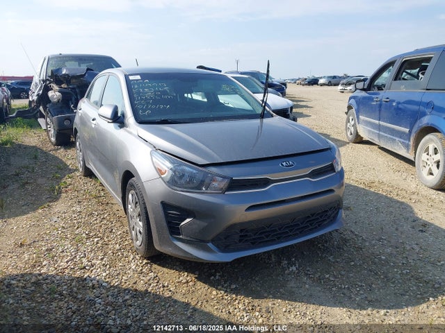 3KPA25AD1ME383165 KIA RIO 5-DOOR