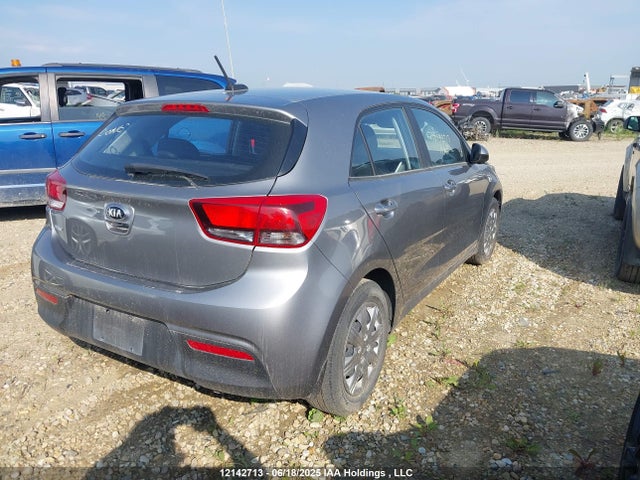 3KPA25AD1ME383165 KIA RIO 5-DOOR