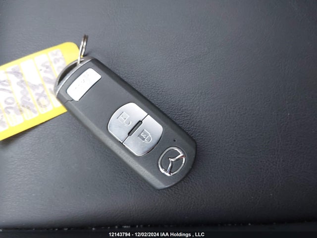 Mazda pe 2018 JM1DKFC77J0332235 Image 11