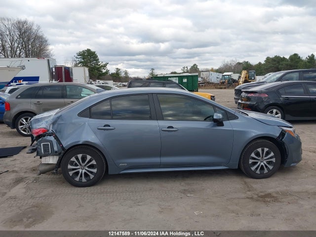 JTDBDMHE1R3012321 Toyota 2zr-fxe