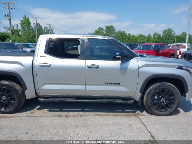 5TFWA5DB5RX142932 Toyota Tundra