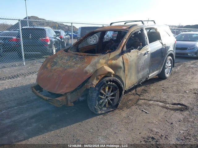 5XYPG4A11GG111914 KIA Sorento