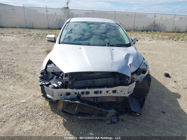1FADP3F28FL271425 Ford 2015