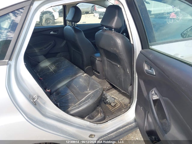 1FADP3F28FL271425 Ford 2015