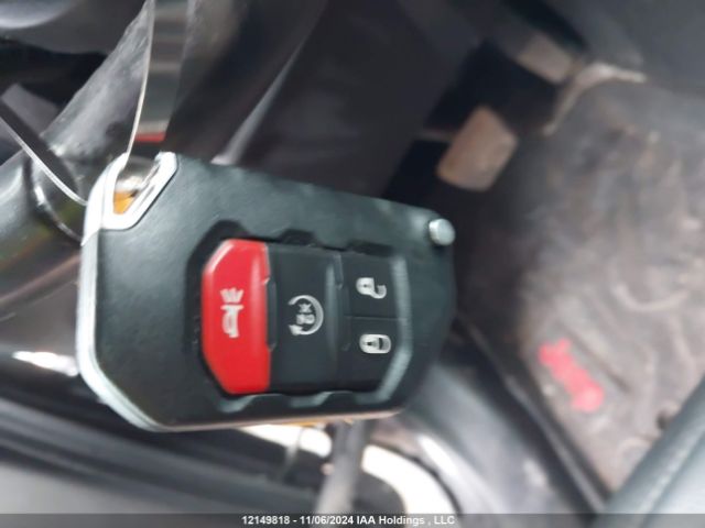 1C4HJXEN1LW318496 Jeep Wrangler Unlimited Sahara