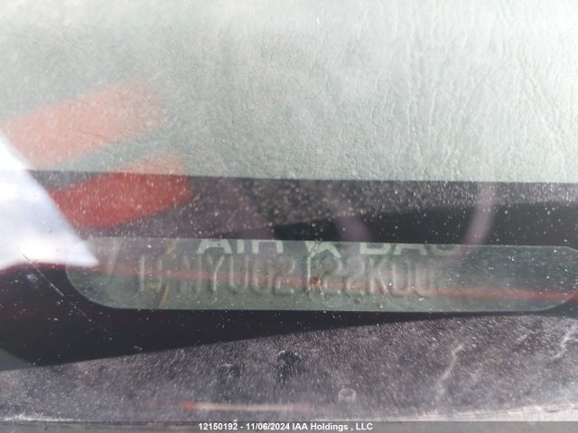 12150192 :رقم المزاد ، 1FMYU02122KD08318 vin ، 2002 Ford Escape مزاد بيع
