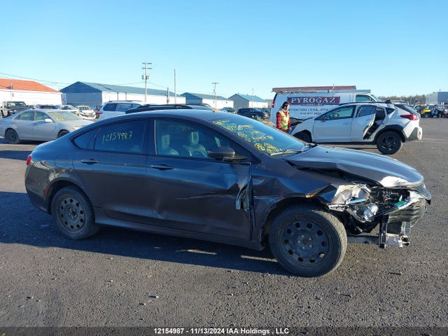 Chrysler 200 2015 1C3CCCBGXFN549236 Image 13