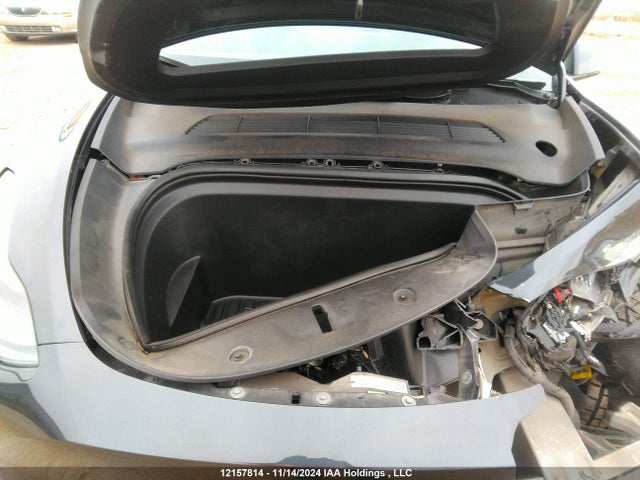 7SAYGAEE4RF040771 Tesla Model Y