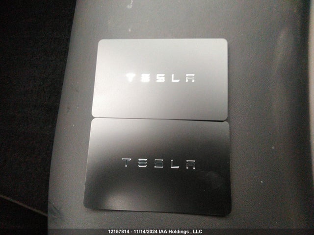 7SAYGAEE4RF040771 Tesla Model Y