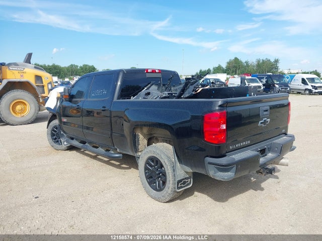 1GC1KWEY5JF285308 Chevrolet Silverado K2500 Heavy Duty Ltz