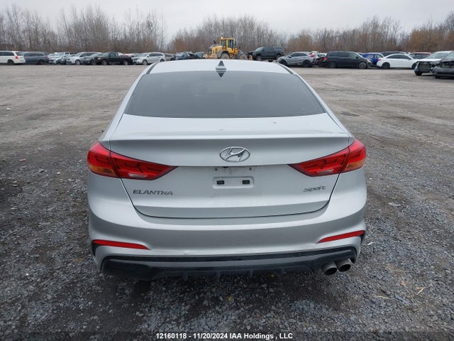 KMHD04LB0JU578224 Hyundai Elantra