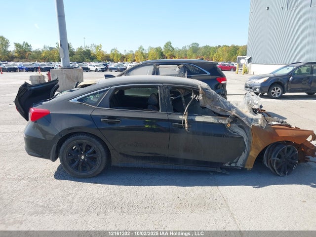 Honda 2022 2022 2HGFE2F39NH102636 Image 14