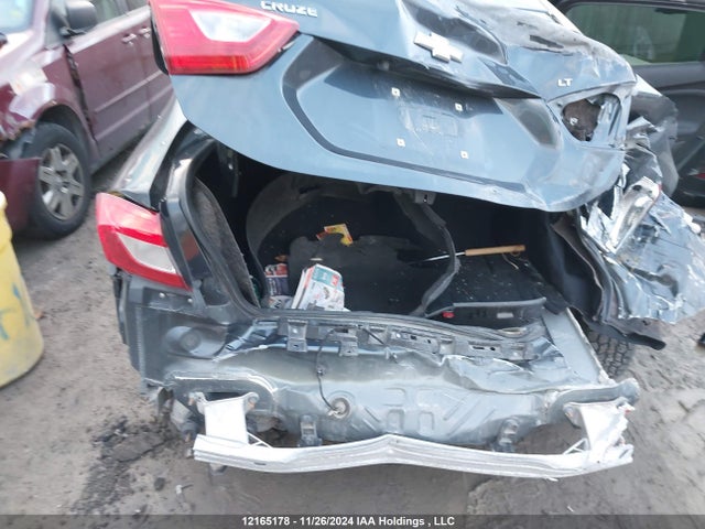 1G1BE5SMXJ7140971 Chevrolet le2 -di: direct injection, vvt: variable valve timing, gen, alum