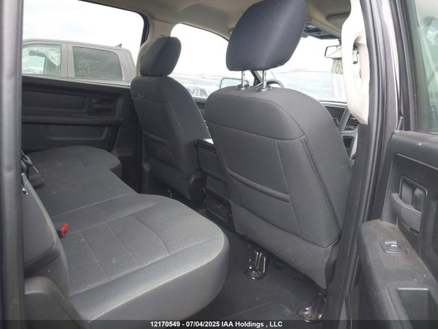 12170549 :رقم المزاد ، 1C6RR7KG2PS586805 vin ، 2023 Ram 1500 Classic Tradesman مزاد بيع
