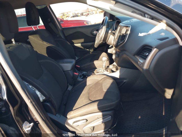 Jeep Cherokee Latitude 2016 1C4PJMCS0GW213103 Image 5