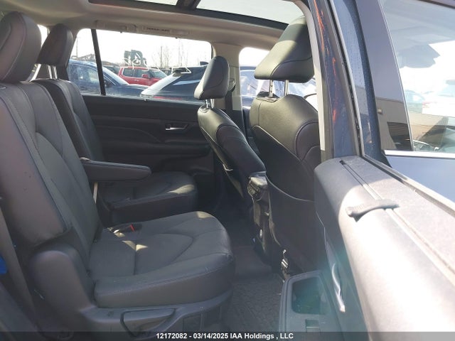 Toyota t24a-fts 2024 5TDAAAB59RS014991 Image 8