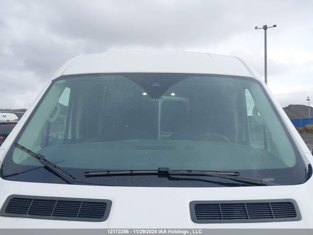 1FTBR1C8XRKA08825 Ford Transit T-250