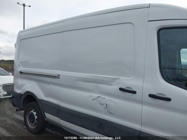 1FTBR1C8XRKA08825 Ford Transit T-250