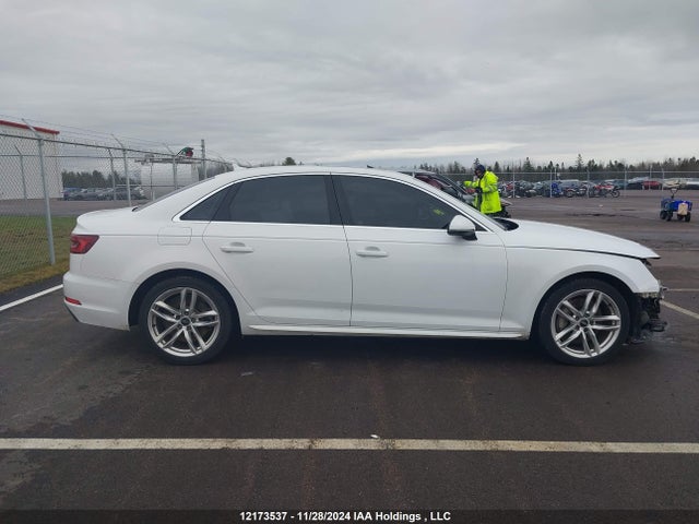 WAUCNAF42JN004373 Audi 2018