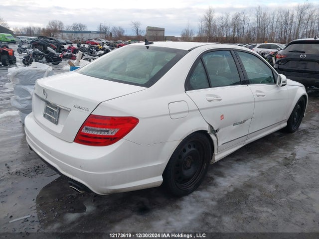 WDDGF8AB3EA951490 Mercedes-Benz C-Class