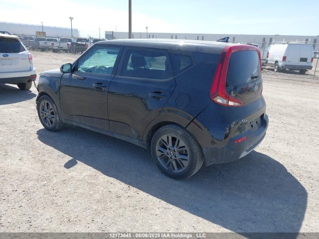 KNDJ33AU6M7755018 KIA Soul