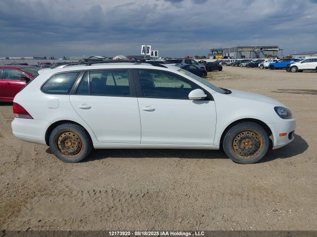 3VWML7AJ7EM620760 Volkswagen JETTA SPORTWAGEN