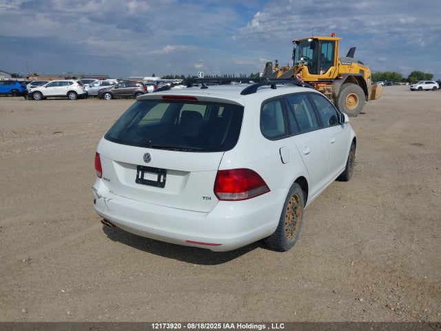 3VWML7AJ7EM620760 Volkswagen JETTA SPORTWAGEN