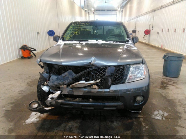 Nissan Frontier 2016 1N6AD0CW5GN761402 Image 12