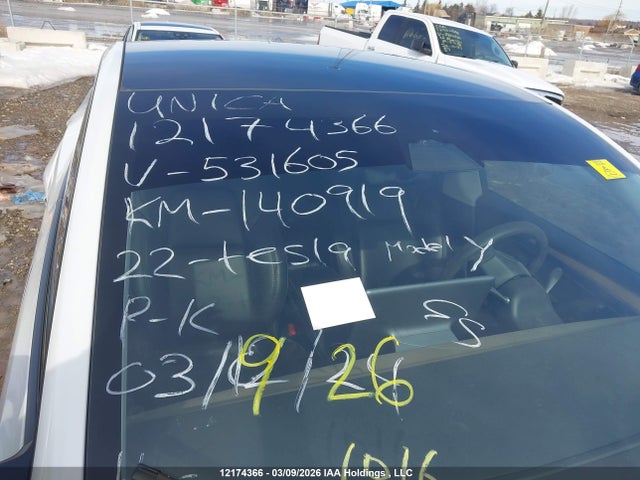 Tesla Model Y 2022 7SAYGAEE7NF531605 Image 16