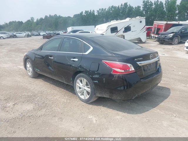 1N4AL3AP6FN400283 Nissan 2015
