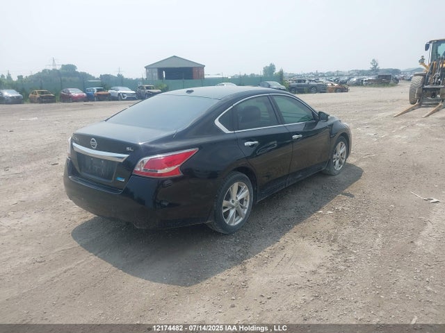 1N4AL3AP6FN400283 Nissan 2015
