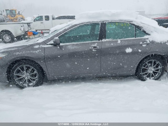 12174650 :رقم المزاد ، 4T1BF1FK5HU723087 vin ، 2017 Toyota Camry Xse مزاد بيع
