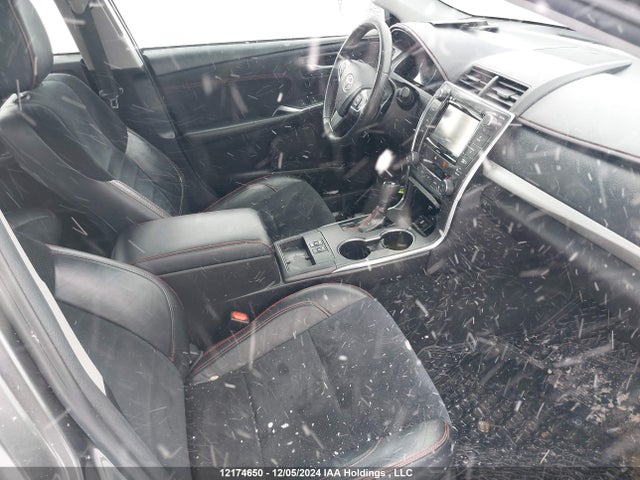 12174650 :رقم المزاد ، 4T1BF1FK5HU723087 vin ، 2017 Toyota Camry Xse مزاد بيع