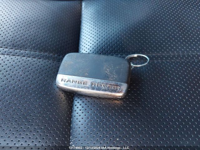 SALGS2FE2HA330163 Land Rover Range Rover