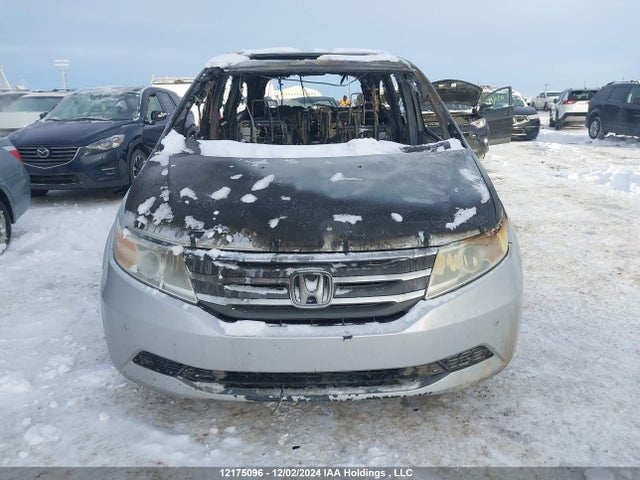 12175096 :رقم المزاد ، 5FNRL5H67BB507132 vin ، 2011 Honda Odyssey مزاد بيع