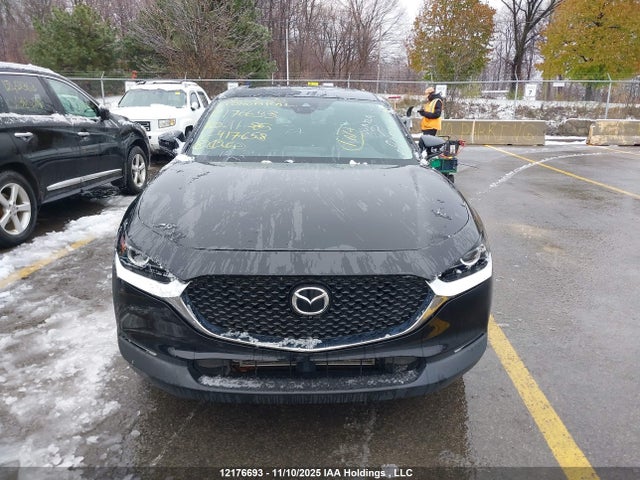 3MVDMBCL9NM417658 Mazda CX-30