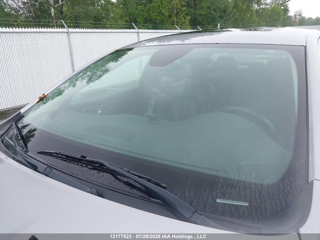 12177523 :رقم المزاد ، 1C3CCCCG3FN515900 vin ، 2015 Chrysler 200 Limited مزاد بيع