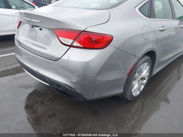 12177523 :رقم المزاد ، 1C3CCCCG3FN515900 vin ، 2015 Chrysler 200 Limited مزاد بيع