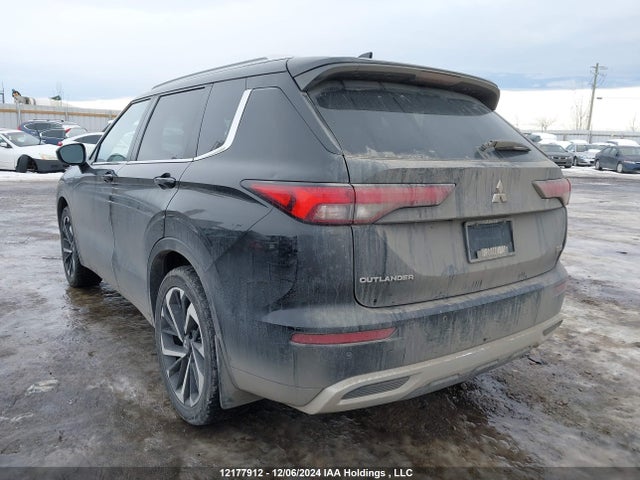 JA4J4UA81NZ605274 Mitsubishi Outlander