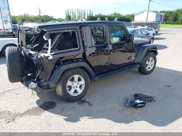 1C4HJXDN1MW729061 Jeep 2021