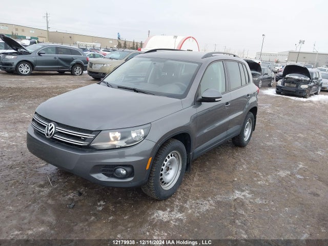 WVGJV7AX2FW581285 Volkswagen 2015
