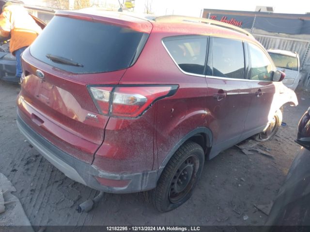 1FMCU9H95JUC22645 Ford ESCAPE SEL