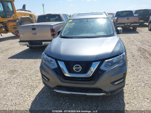 5N1AT2MV7JC820732 Nissan 2018