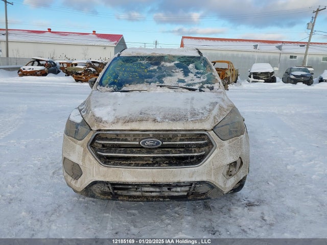 1FMCU9G94HUA66402 Ford 2017