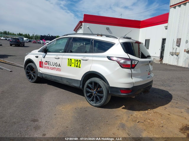 1FMCU9G94HUA66402 Ford 2017