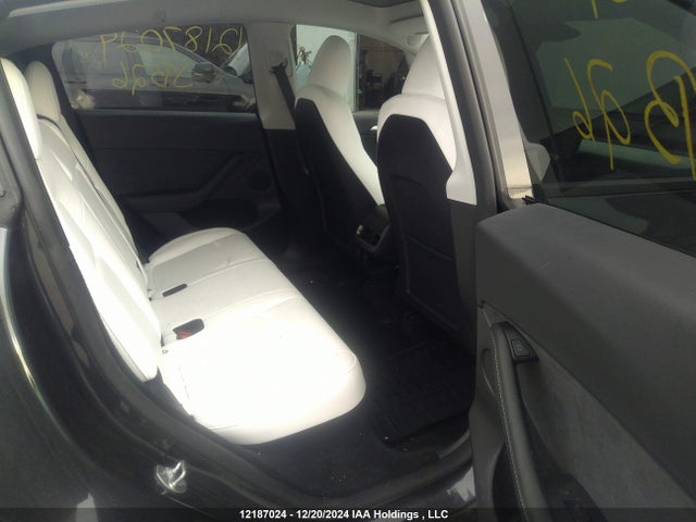 7SAYGDEE5RF048802 Tesla Model Y