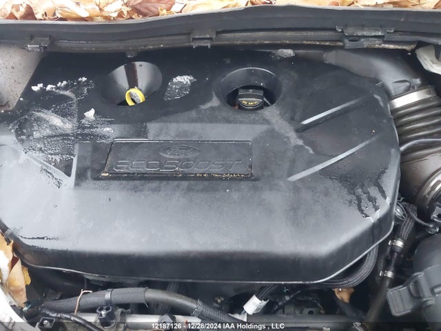 1FMCU9J9XHUE78168 Ford Escape Titanium