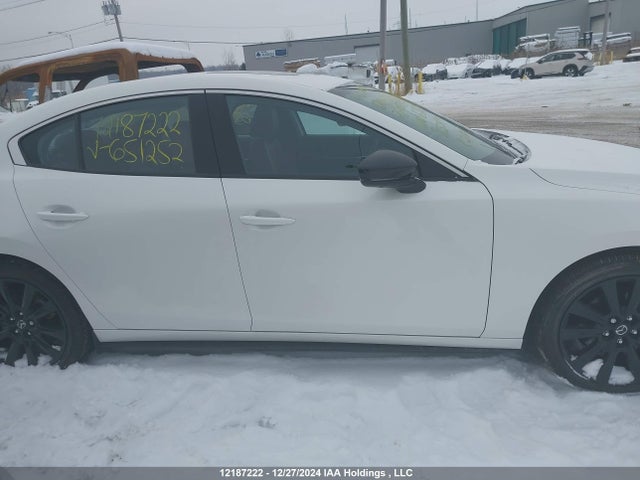 JM1BPBDY4R1651252 Mazda MAZDA3
